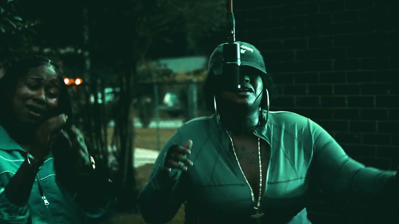 Live & Unplugged: Crying – Sway Bentley X BreMarie [Official Performance Video]