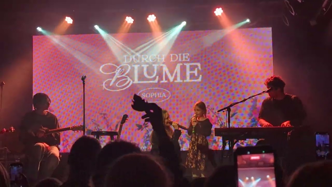 Sophia feat. Amira (6) - Alles in Flammen Live