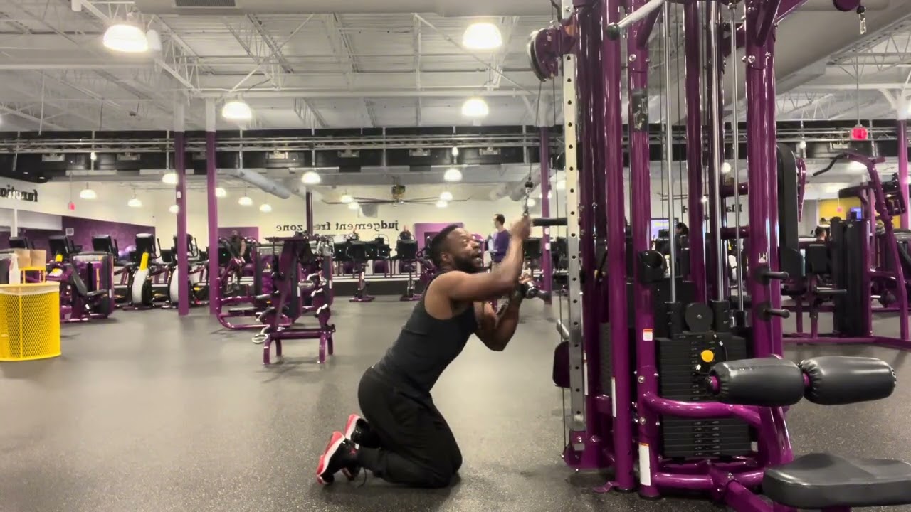 Cable Abs Crunches 