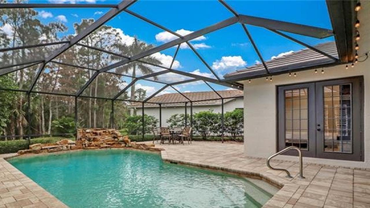 2908 Lone Pine LN, NAPLES, FL Presented by Kayla Hunter.