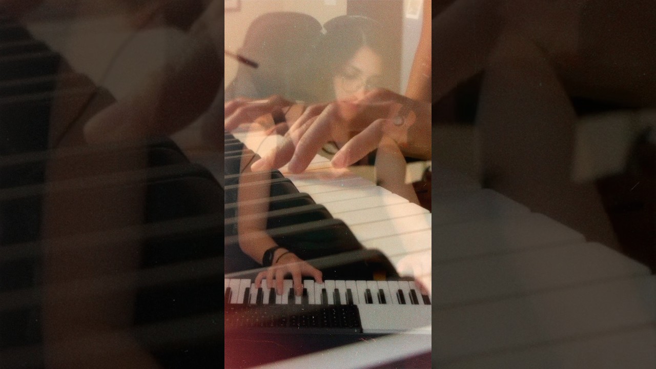 &ldquo;Someone I Knew&rdquo; is out 🥰            #piano #musicproduction #pianomusic #pianoplayer #pianogram