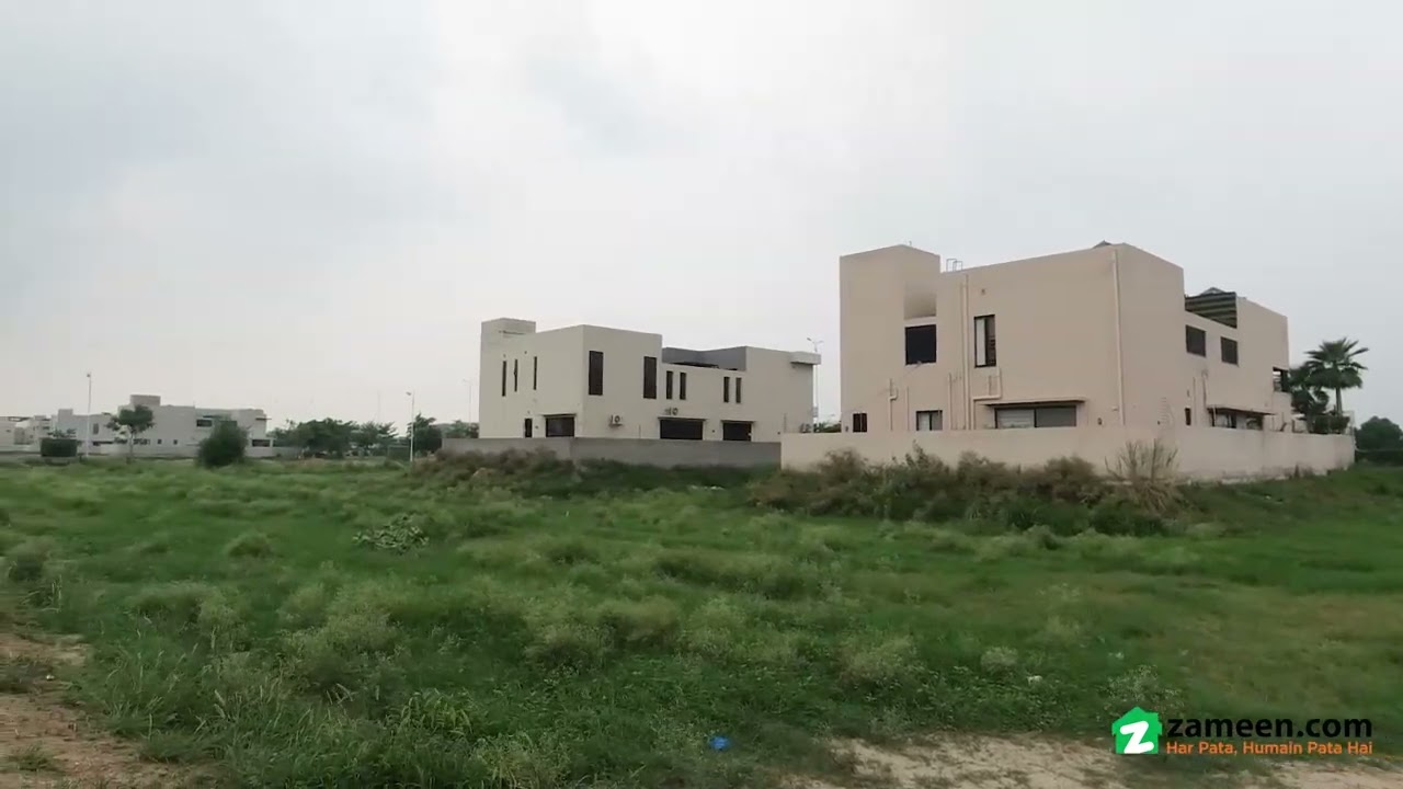 10 MARLA RESIDENTIAL PLOT FOR SALE IN  PHASE 7 DHA LAHORE