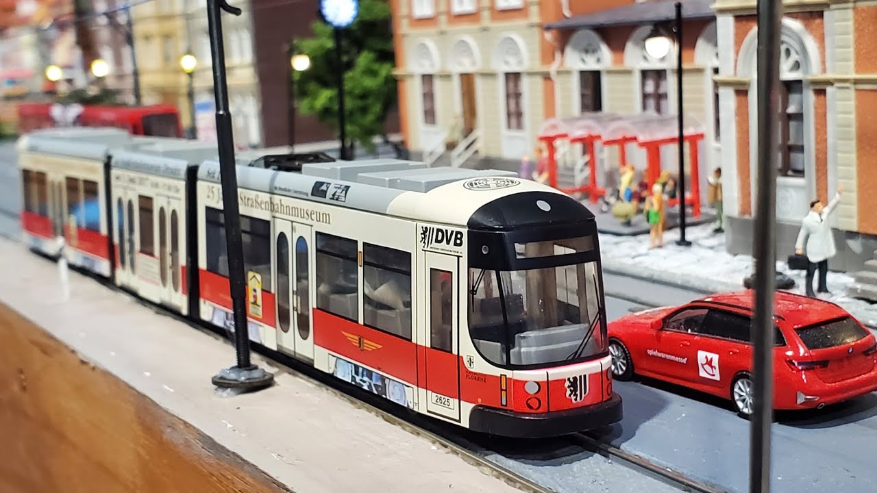 모형트램) 아름답고 우아한 도시 드레스덴의 트램 Der NGT D8 DD Leopold Halling