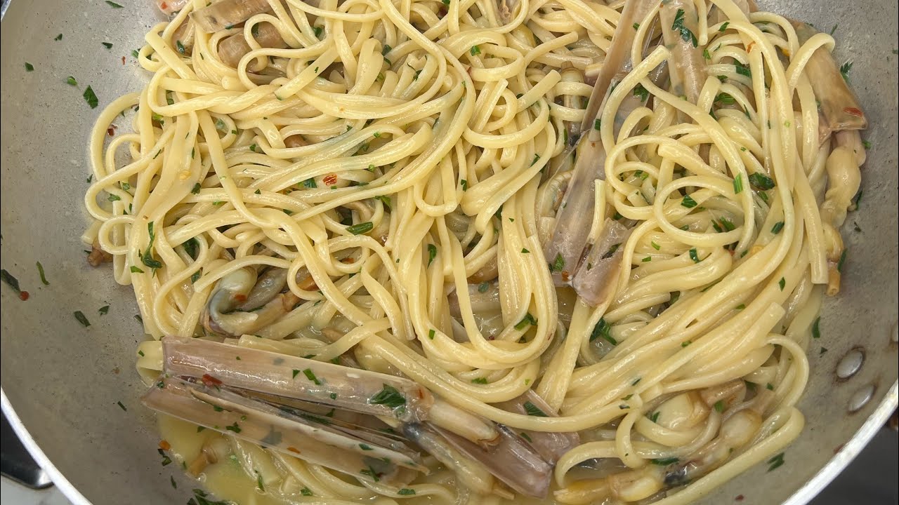 Linguine con Cannolicchi di mare 🌊😋🇮🇹🍝 