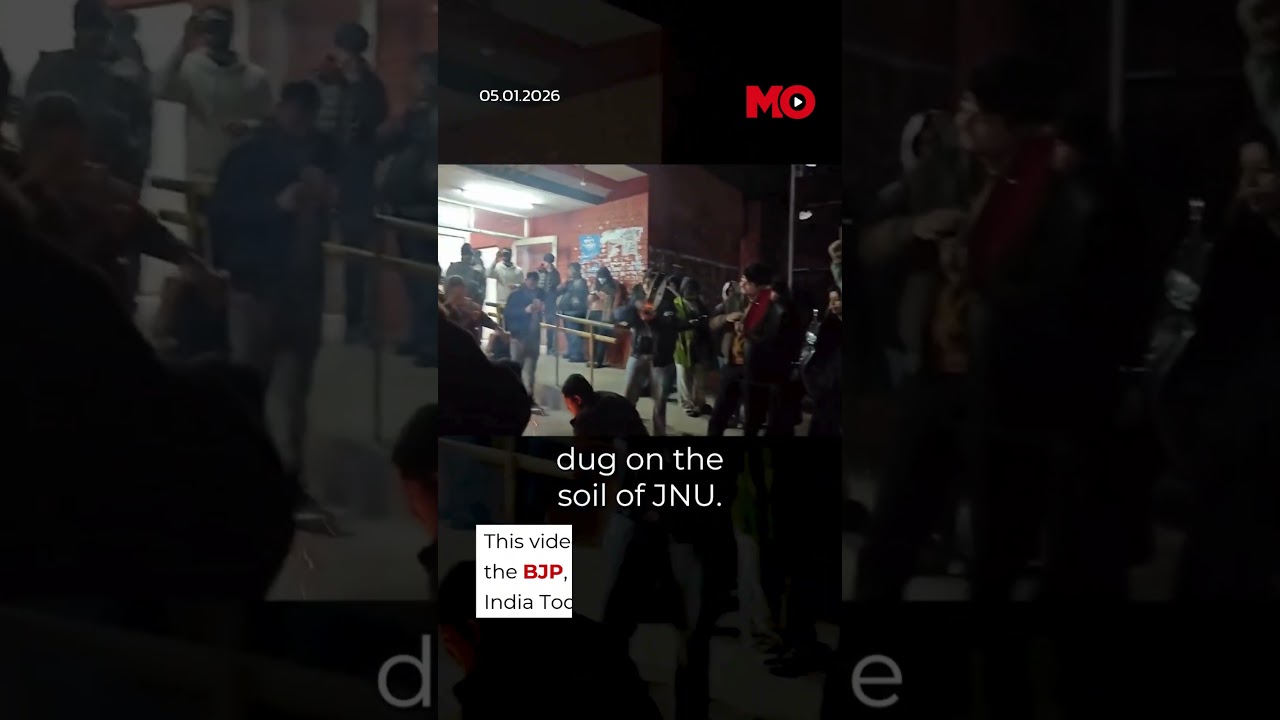 Slogans Against Modi&ndash;Shah In JNU Spark Political Row | Mo of Everything