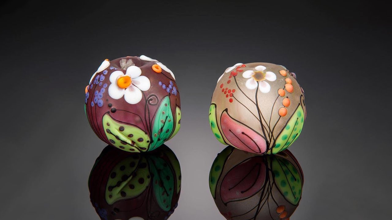 Murrine Floral Bead Demo w/ Kris Schaible - GCBE 2018