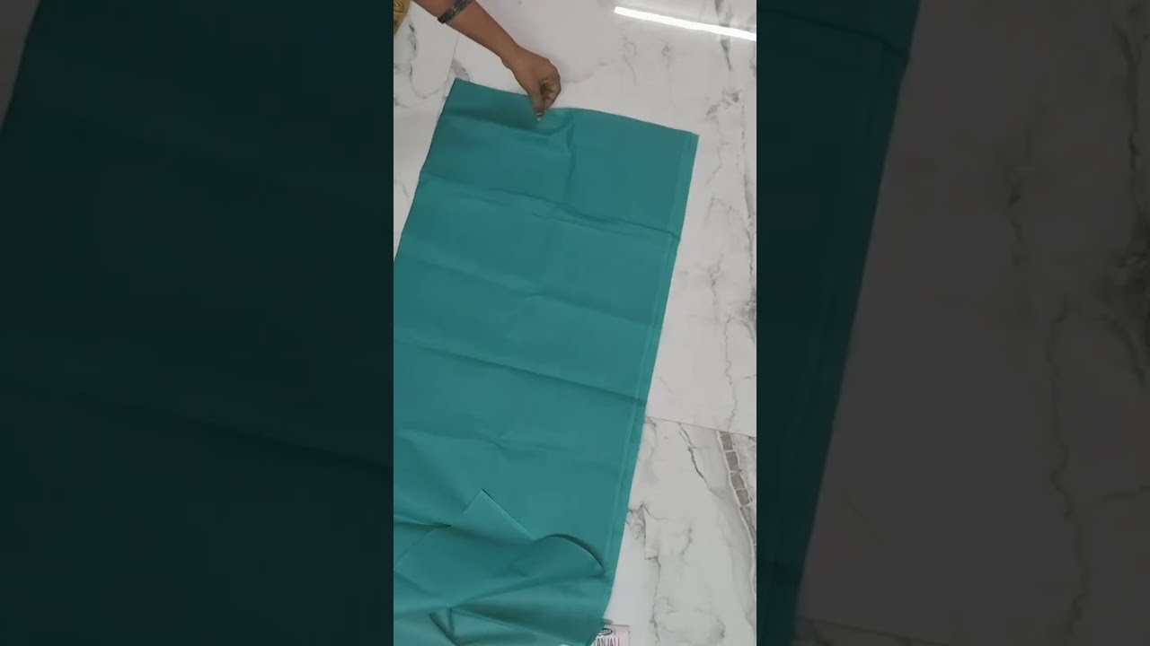 “Simple Puff Sleeves Blouse Cutting LIVE | Normal Round Neck Easy Method ✂️🧵”