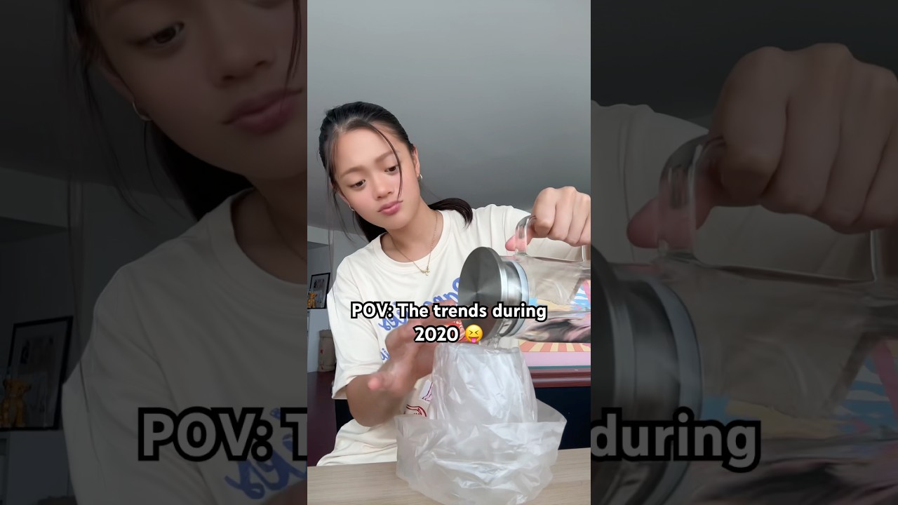 Trends from 2020 vs NOW hahaha!! 😝👯&zwj;♀️👀 #shorts #viral #fyp #youtubeshorts #trending #2020