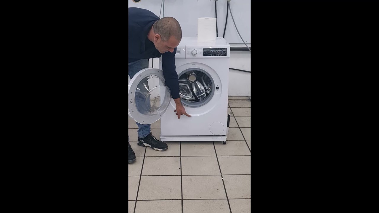 איתור נזילות במכונת כביסה