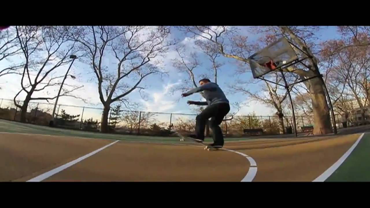 Terry Synnott skateboard