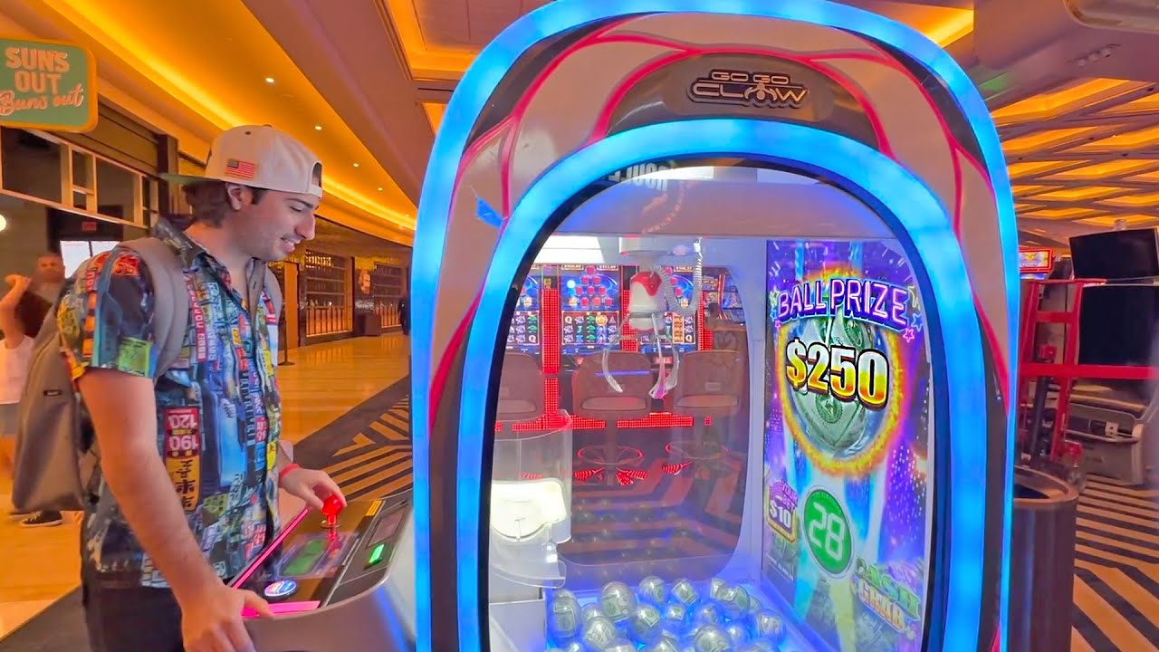 48 Minutes Of Nonstop Gambling... On The Claw Machine In Vegas!