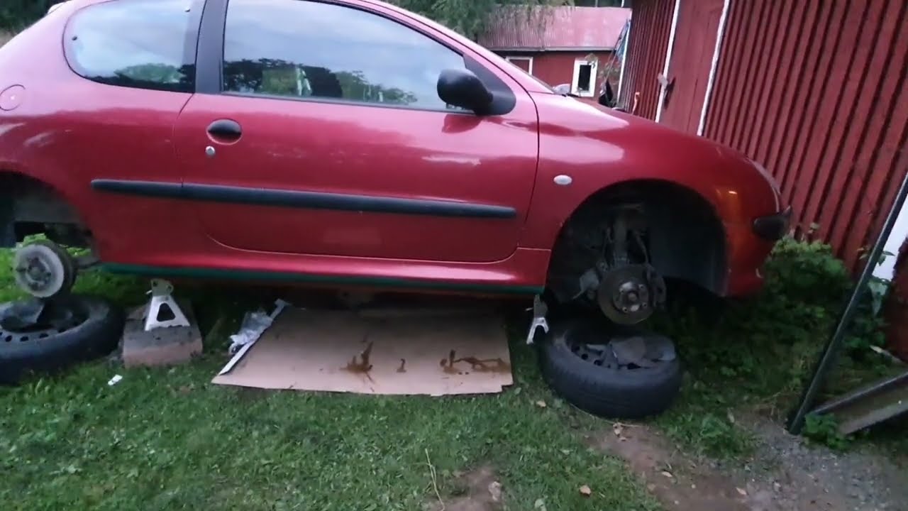 Peugeotin ruoste korjausta ja samalla Ladan laittamista... ja rikkomista🤦&zwj;♂️