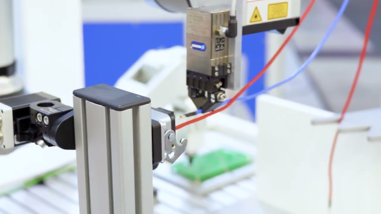 Smarte Robotik: Laser-basiertes Kabel-Handling & Kabelmontage | Laser-based cable handling &assembly