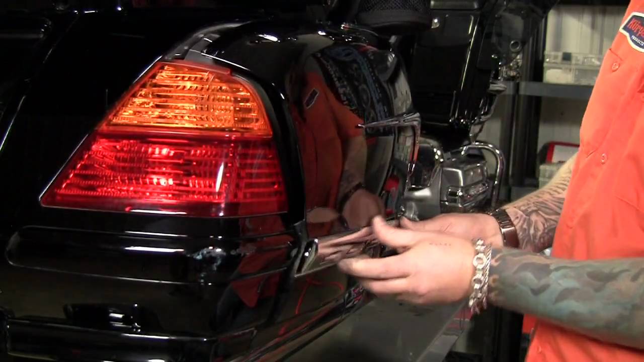 Kuryakyn Garage: Honda Goldwing Rear Accent Lighting Install