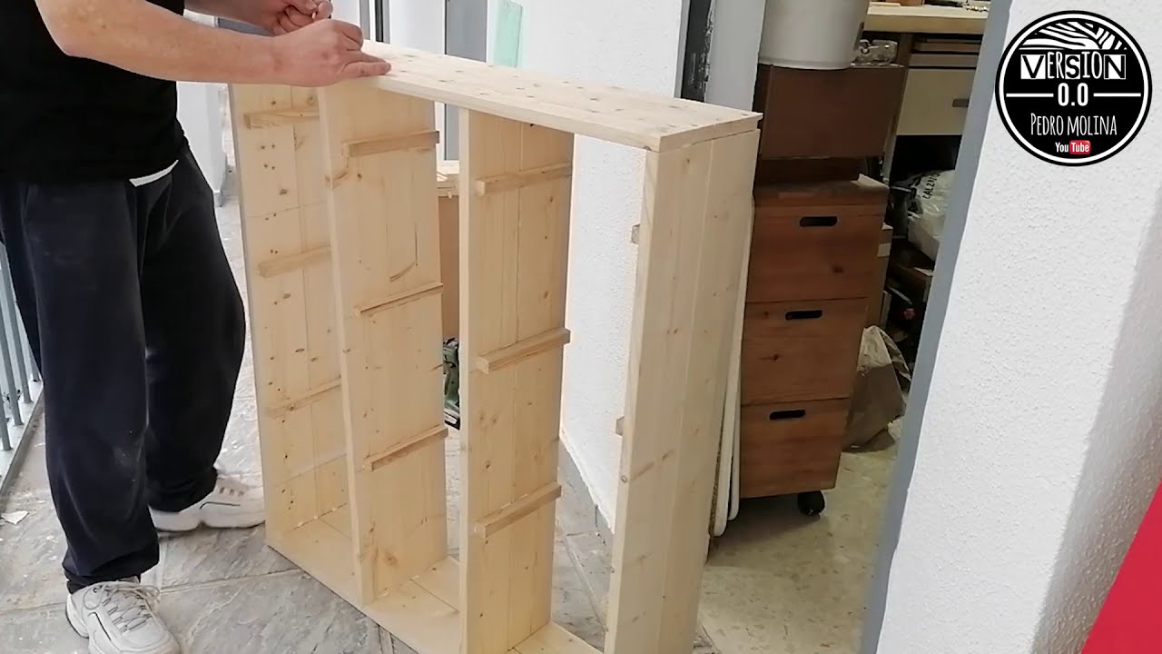 Construir mueble con cajones. Almacenaje en poco espacio.