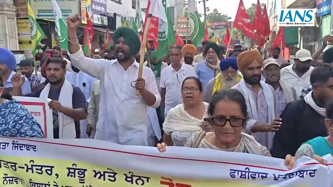 Barnala, PunjabTensions rise after a clash between sanitation workers and police. .Source: IANS