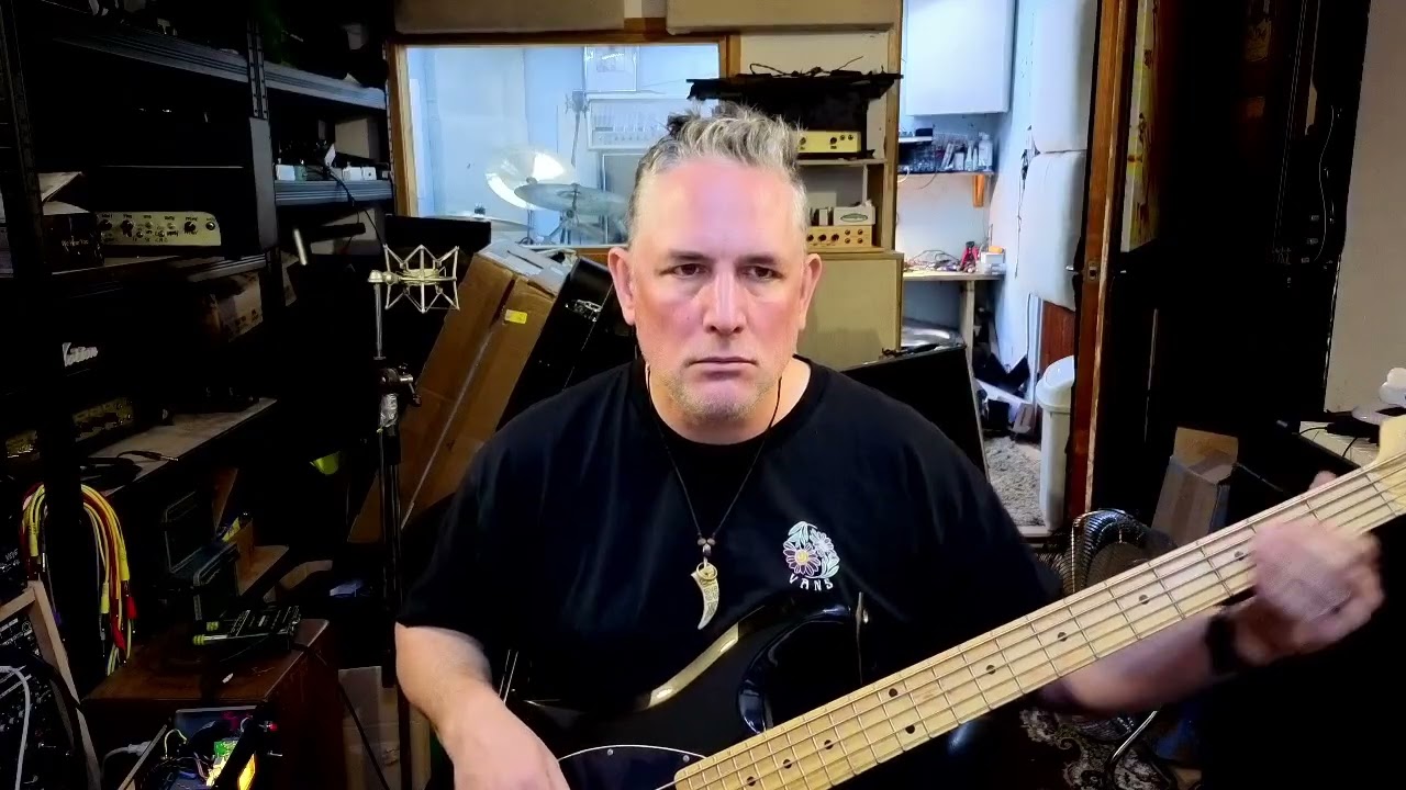 Twisted Bass line simplified