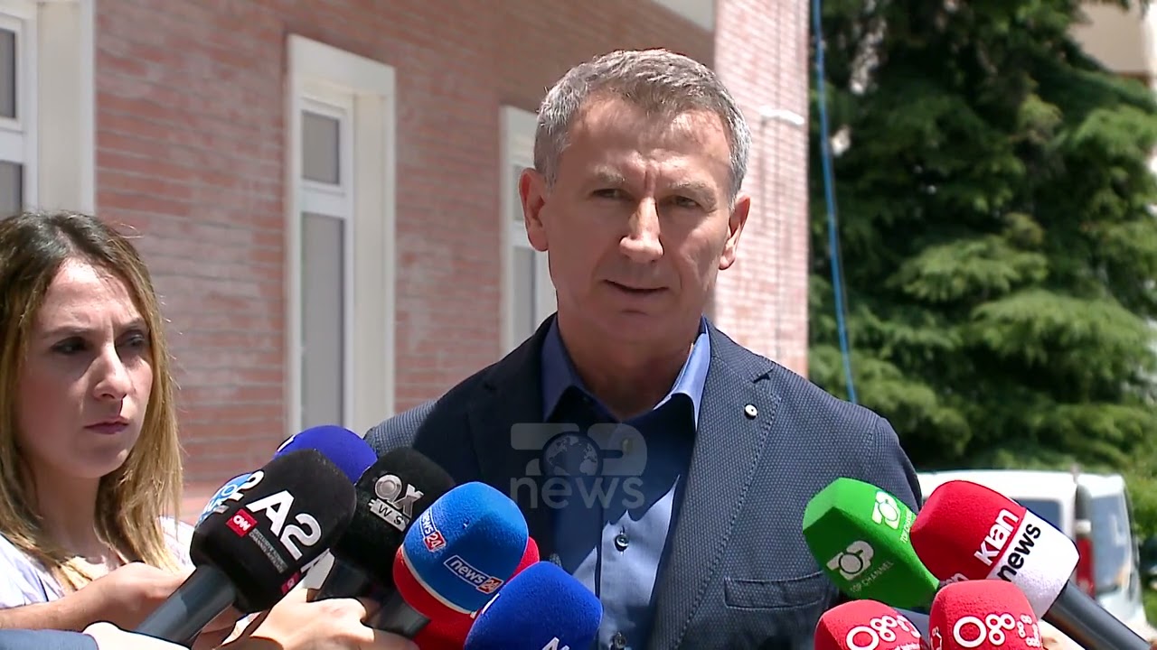 Top News - Gara p&euml;r kryetar n&euml; PD/ Kandidati k&euml;rkon debat televiziv me Bash&euml;n