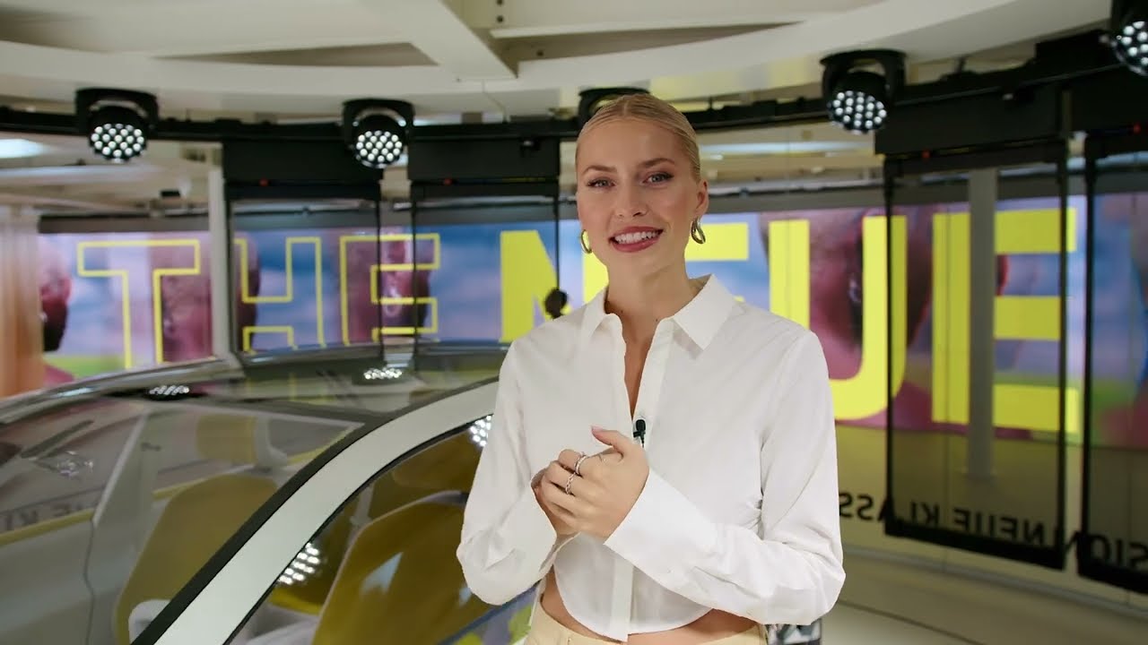 Entdeckt gemeinsam mit Lena Gercke den BMW Vision Neue Klasse auf der 
