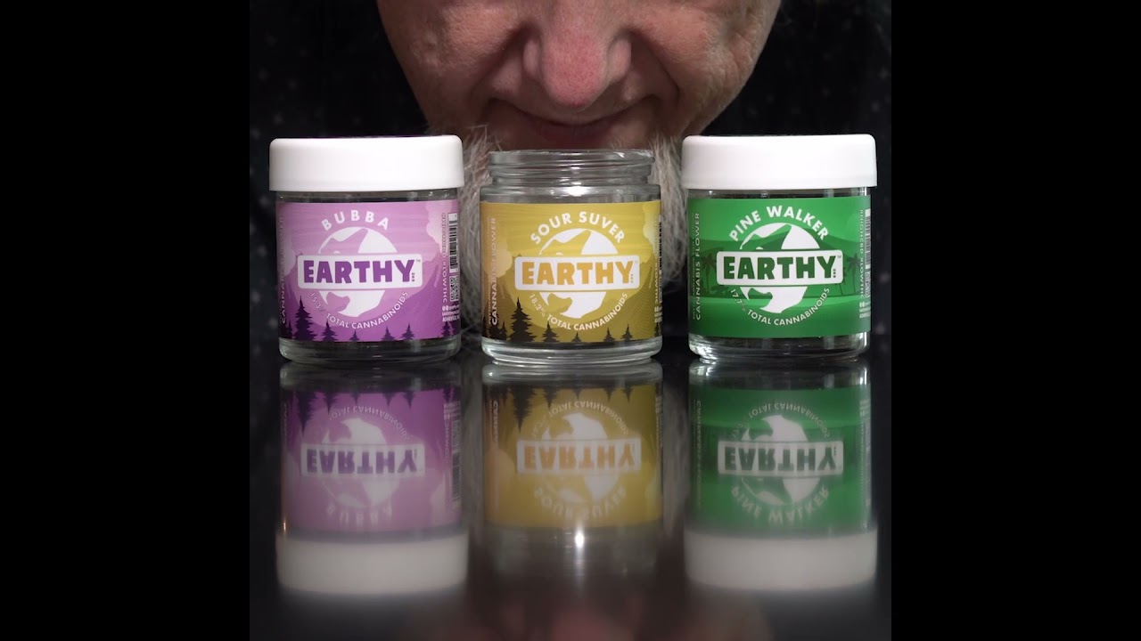 Choosing the Perfect Strain from Earthy Now's Premium Flower Collection!