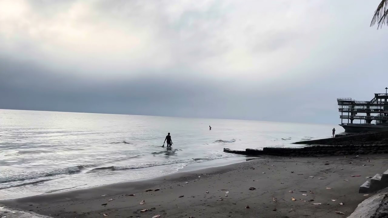 Morning Waves | Music - So young at heart by Judson Crane