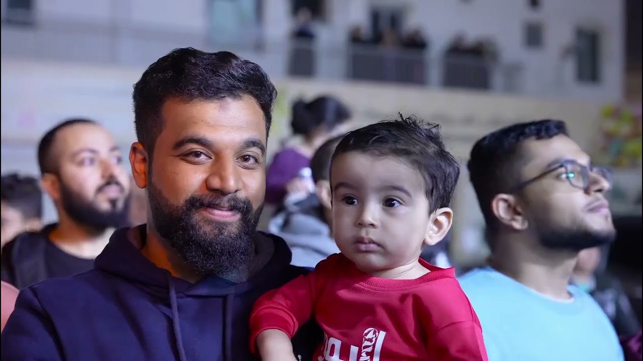 استقبال تاريخي إلى لاعب منتخبنا الوطني و ابن جزيرة سترة محمد جاسم مرهون بعد تحقيق #خليجي_زين26 🏆🇧🇭
