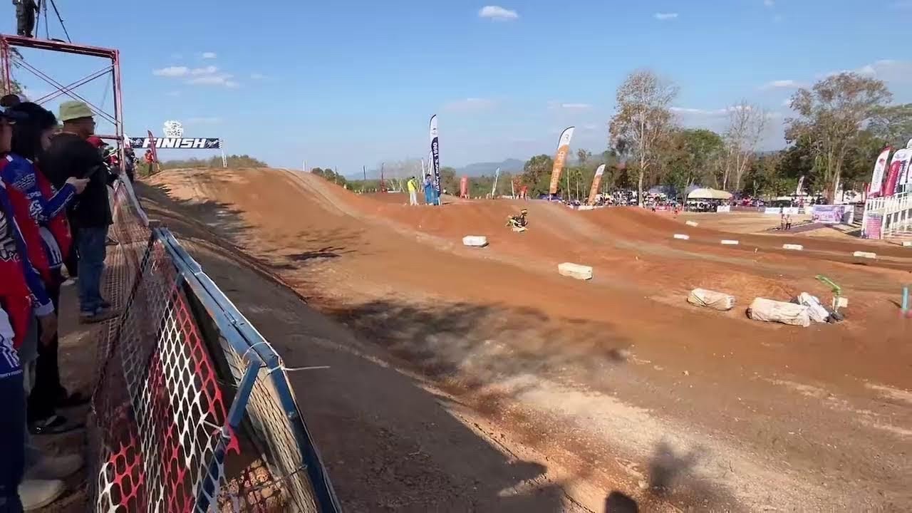 การถ่ายทอดสดของ อ๋อโรเบทซิ่ง OffRoad-Xtreme