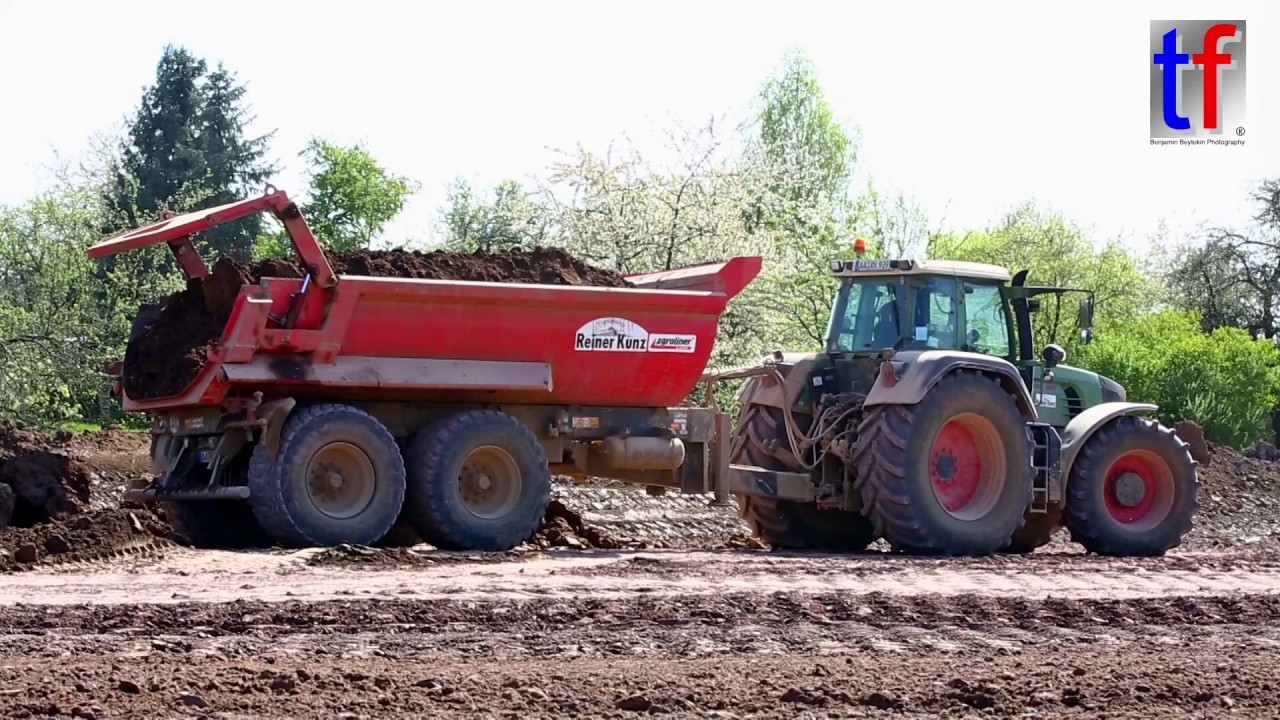 FENDT 926 Vario w. Tipper Trailer / Kippanhänger, Korb, Germany, 12.04.2017.