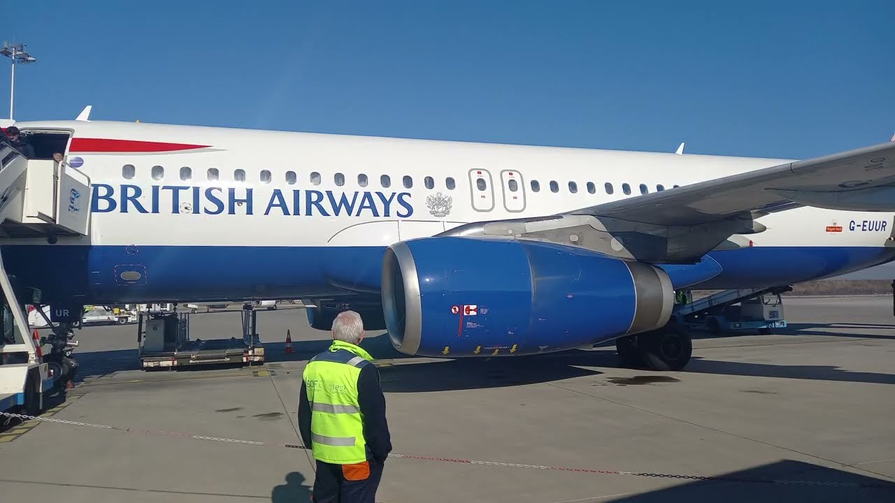 Early morning flight London to Sofia (BA Club Europe)