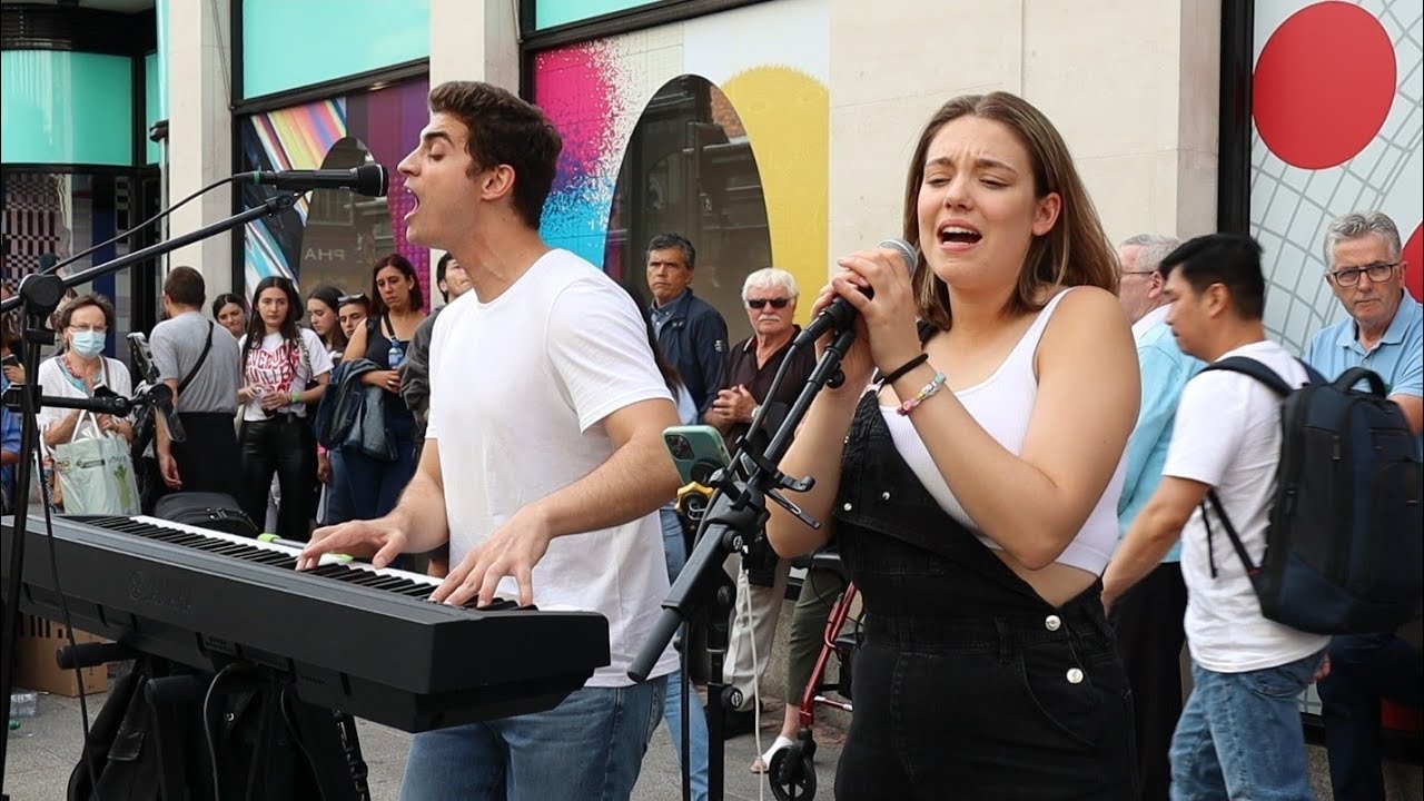 THE CROWD WERE SO MOVED BY THIS PERFORMANC!! Christina Perri A Thousand Years - Allie Sherlock cover