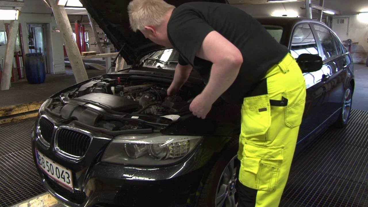 Замена масла в двигателе BMW 320d — 3-я серия 2005-2011