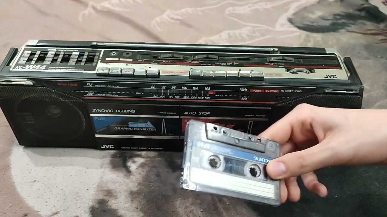 Обзор на двухкассетный аудиомагнитофон JVC RC-W44 | Красная Плесень