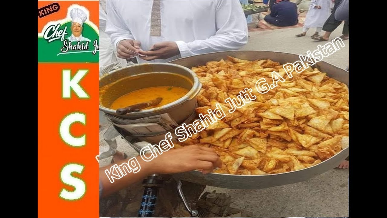 Mini Samosa With Orange And Yellow Chatni ( Karachi K Mashoor ) (King Chef Shahid Jutt G.A Pakistan)