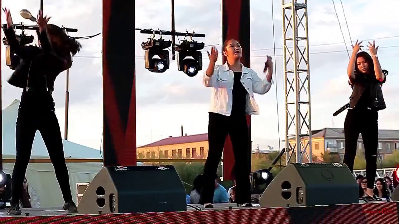 ПРАЗДНИЧНЫЙ КОНЦЕРТ ПОСВЯЩЁННЫЙ ДНЮ МЕТАЛЛУРГА