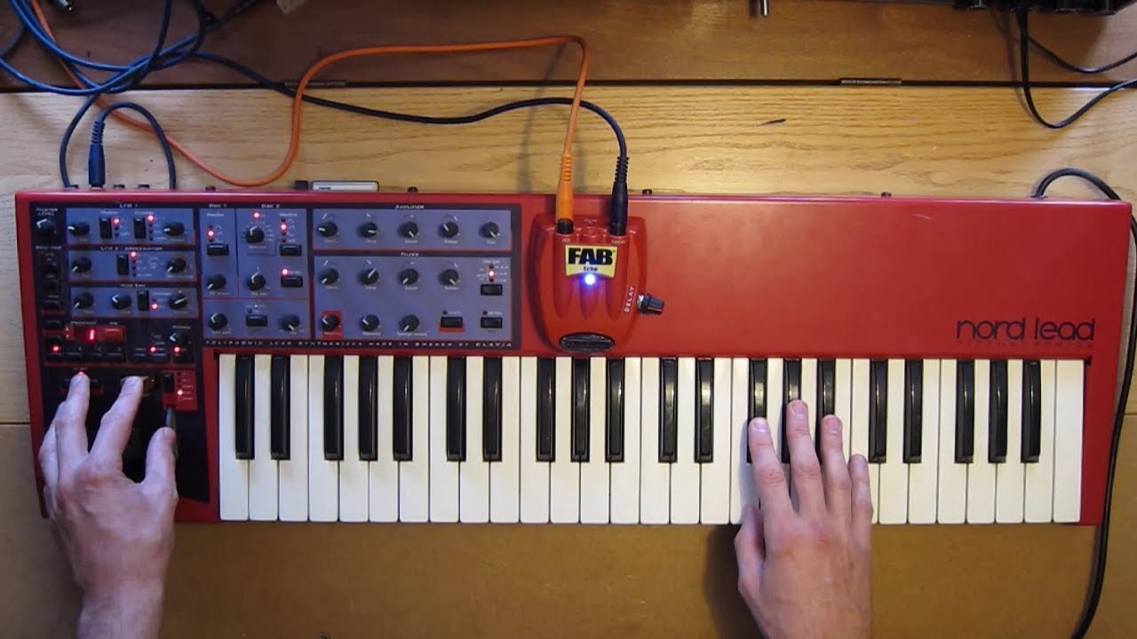 Modded Danelectro Echo as Synth Delay - Review and Demo with Nord Lead 1
