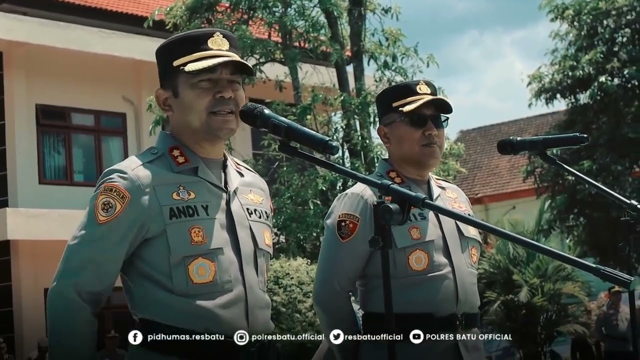 Sertijab kapolres batu dari AKBP Andi Yudha kepada AKBP Aris Purwanto