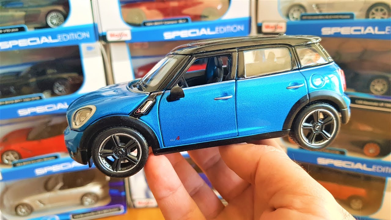 Unboxing Of Mini Cooper S Countryman 1/24 Scale Diecast Model Car