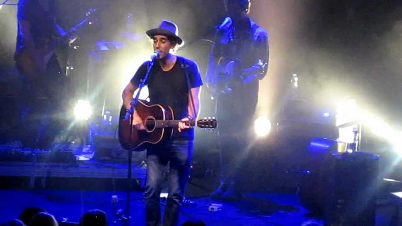Joshua Radin - The Rock And The Tide (Live)