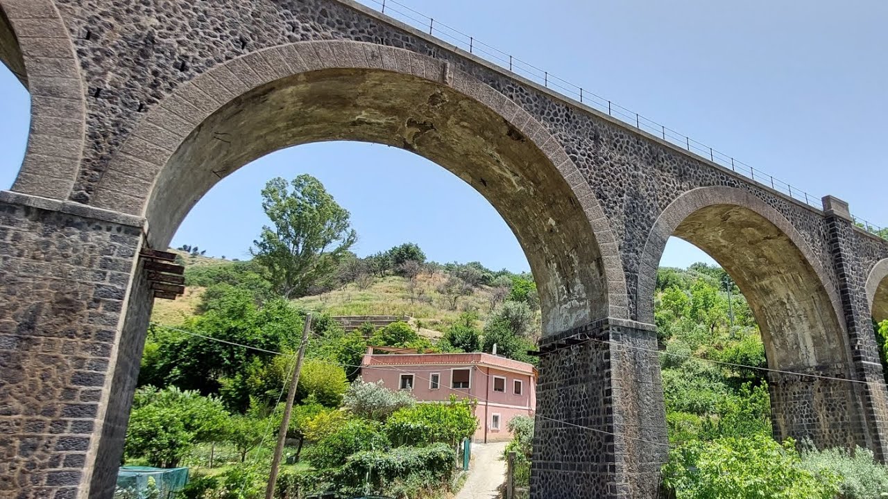 What is a farm stay in Sicily like?