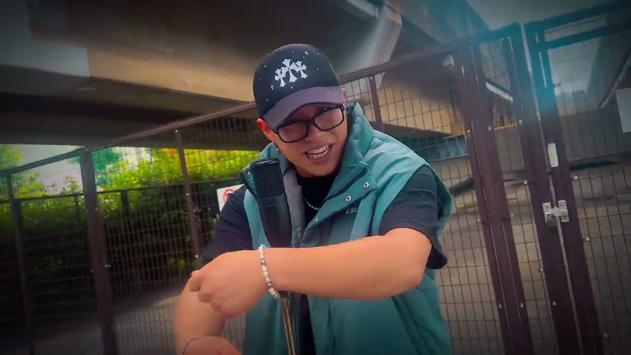 Adi&oacute;s - GIB$ON JAYDEN | AMG official mic performance