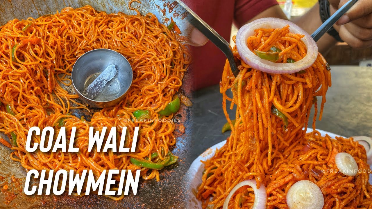 Hardworking Couple Selling Coal Wali Chowmine on Street | Street Chowmein | Delhi Street Food Rohini