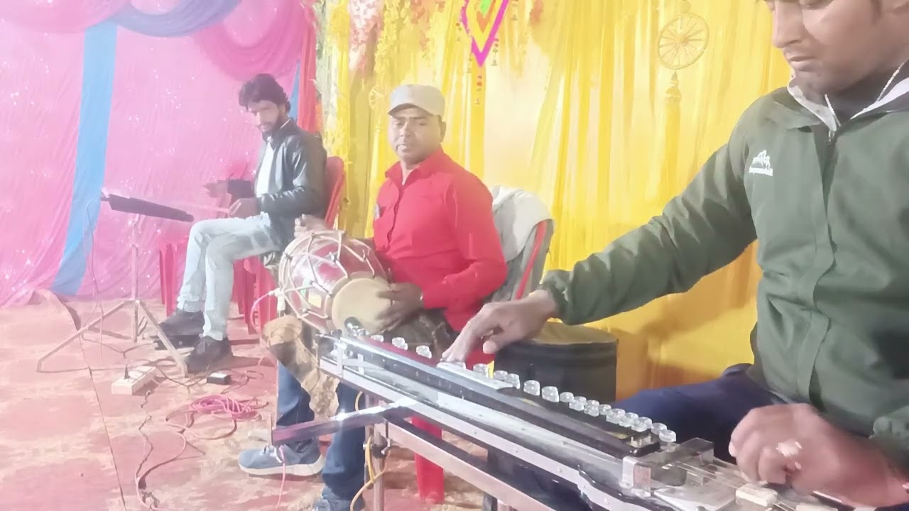 सोलह वर्ष की बाली उम्र को सलाम। 
