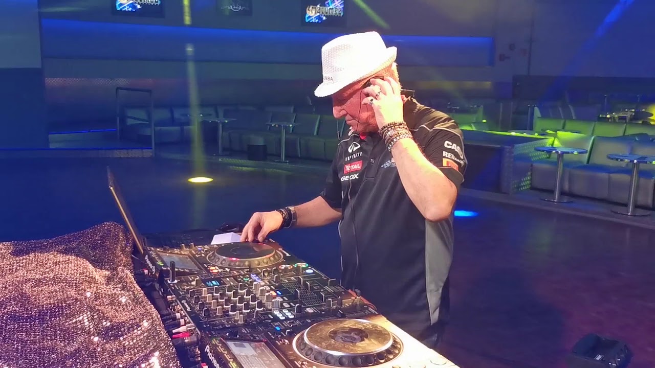Live Francis spécial 80   MACUMBA