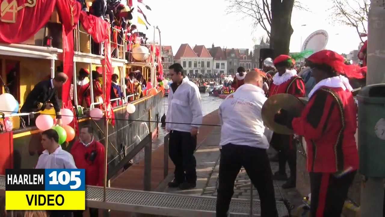 INTOCHT SINTERKLAAS IN HAARLEM