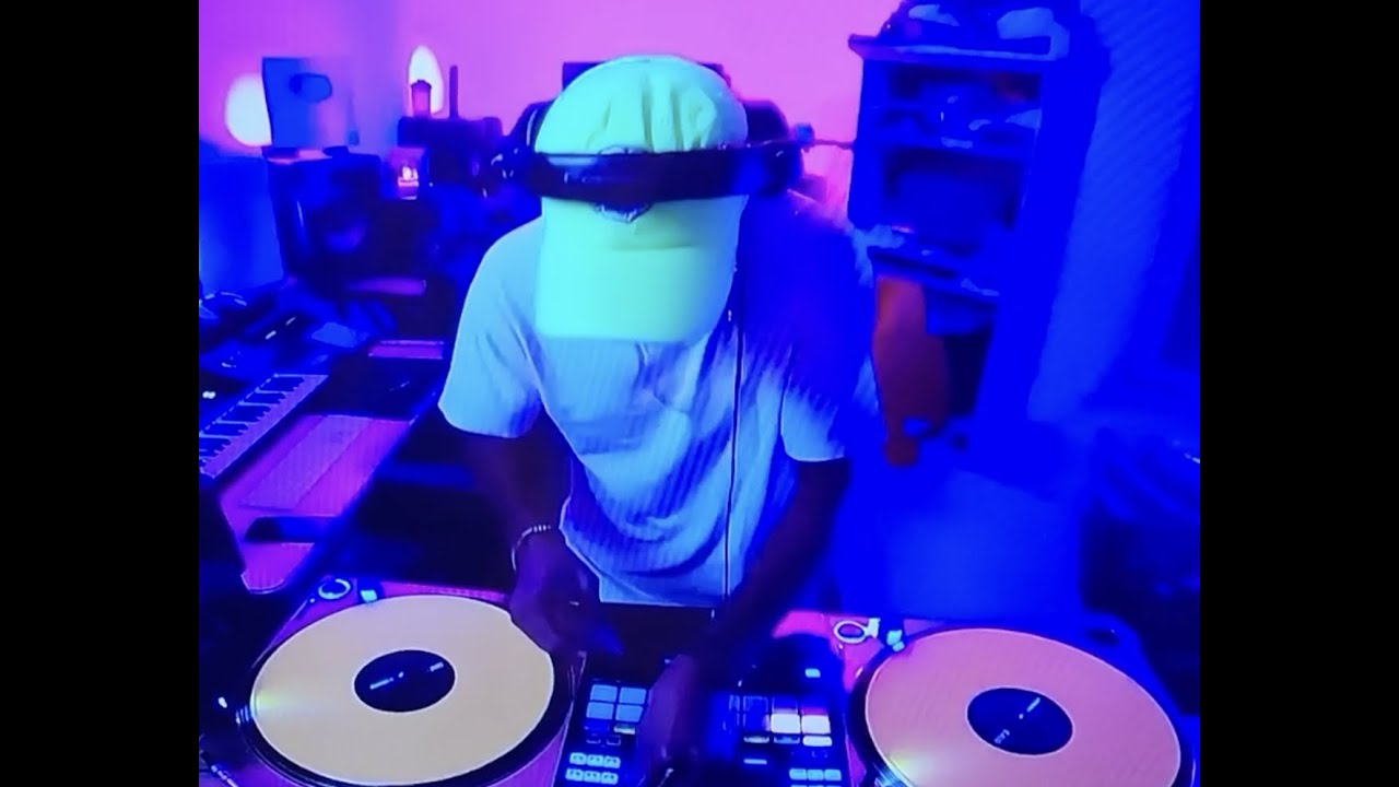 Afrobeat DJ set - surprisingly entertaining TV channel