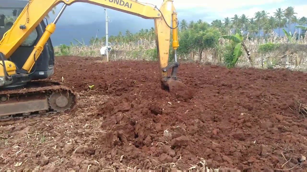 hyundai how to work escavatore  land perepar by banana