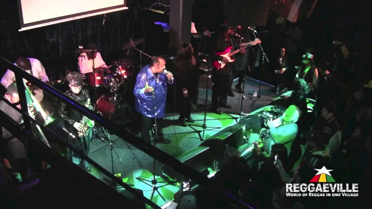 Barry Biggs - Wide Awake In A Dream @ Grooving with the Legends in London, UK [November 12th 2014]