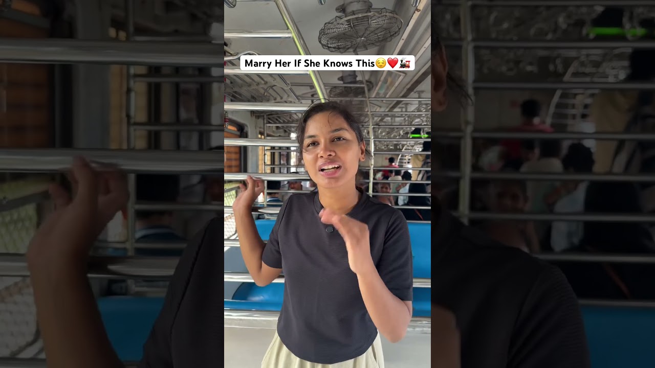 How To Travel Safely In Mumbai Local Train #mumbai #mumbailocal #train #mumbainews #mumbailife