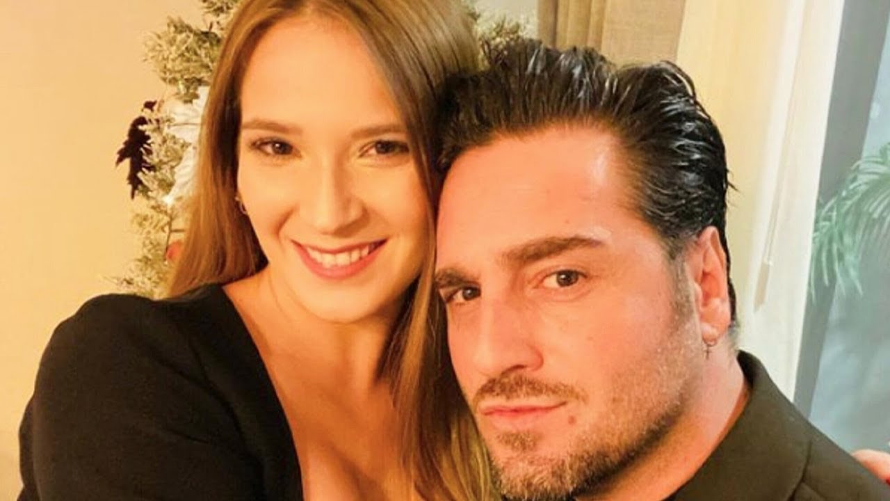 David Bustamante: su discreta y romántica relación con Yana Olina