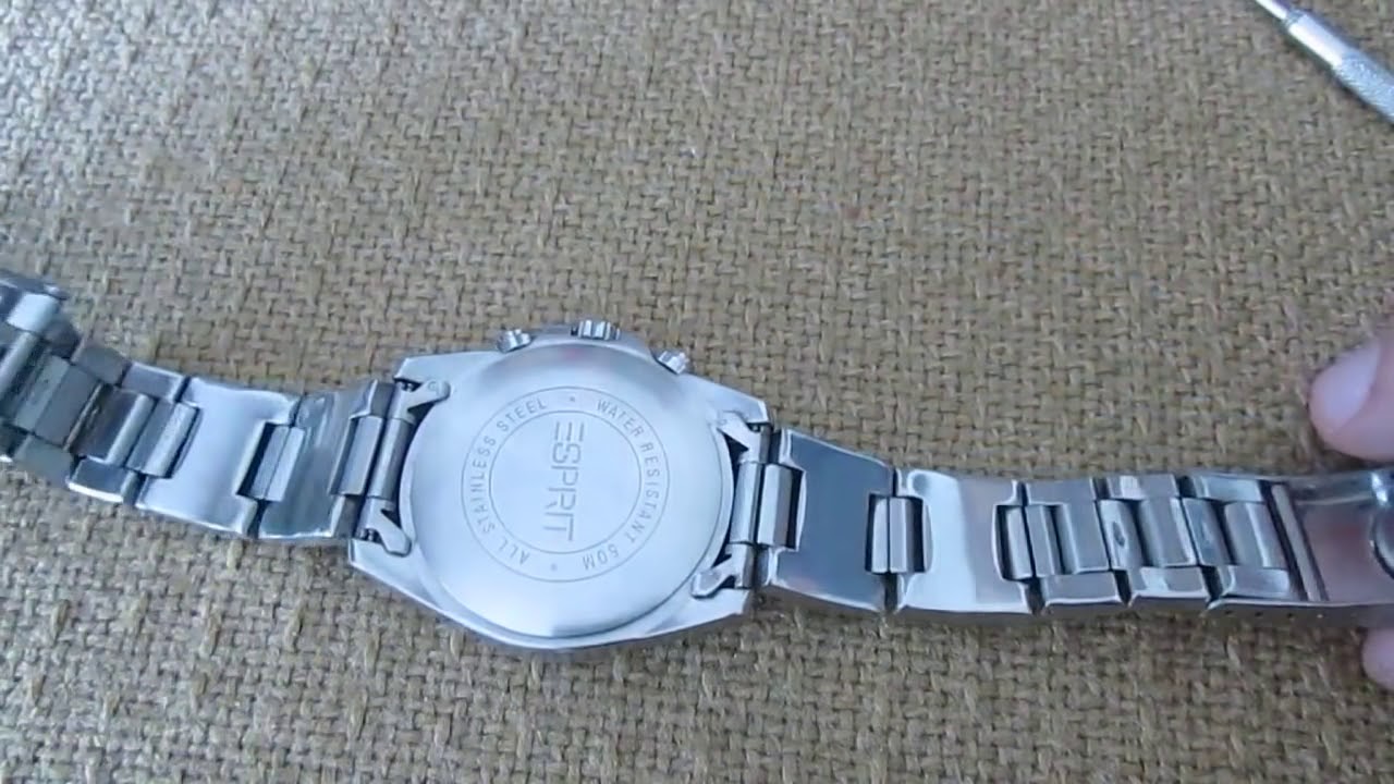 How to Open a Watch Case With Common Household Items Without Proper Tools